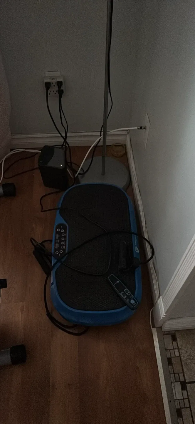 Vibration Plate Exercise Machine