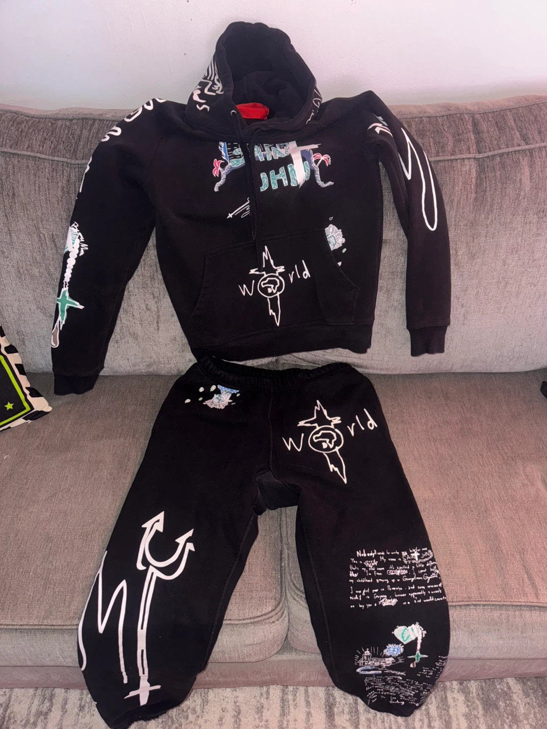 'NOT A CULT TOUR' SWEATPANTS and SWEATSHIRT- BLACK