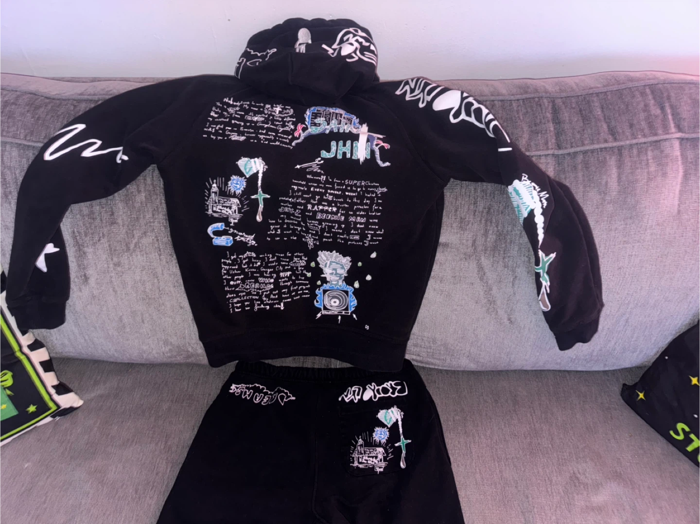 'NOT A CULT TOUR' SWEATPANTS and SWEATSHIRT- BLACK - photo 4