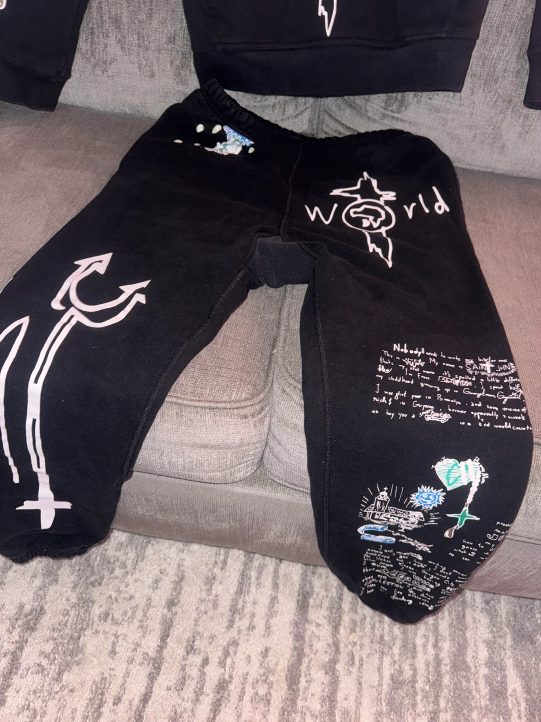 'NOT A CULT TOUR' SWEATPANTS and SWEATSHIRT- BLACK - photo 5