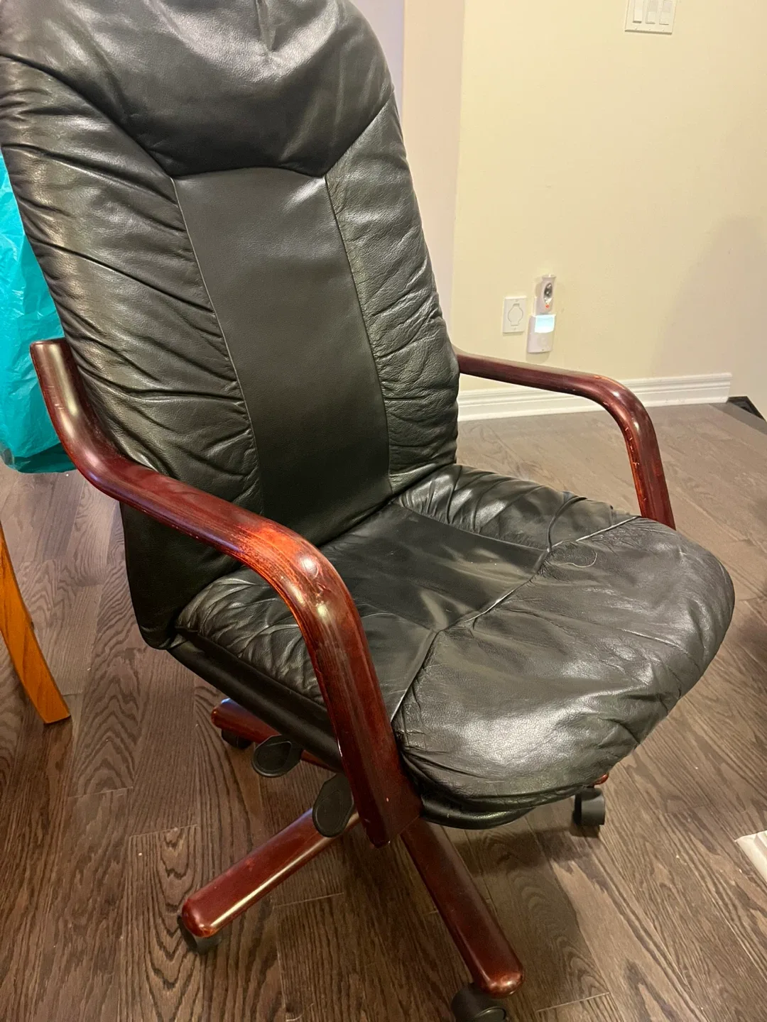 Black Leather Office Chair
