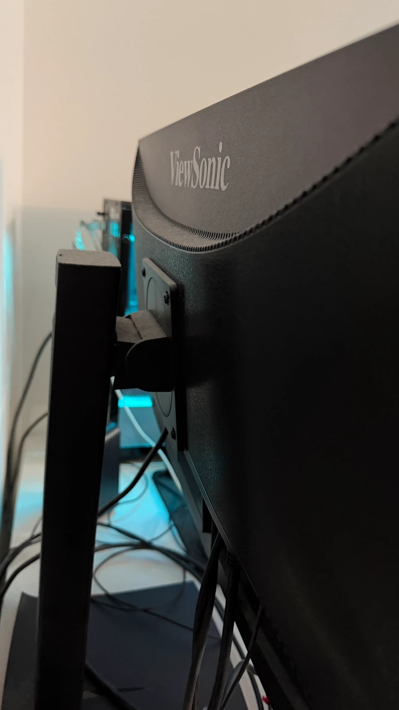 ViewSonic XG2401 24” Full HD Gaming Monitor – Excellent - photo 4