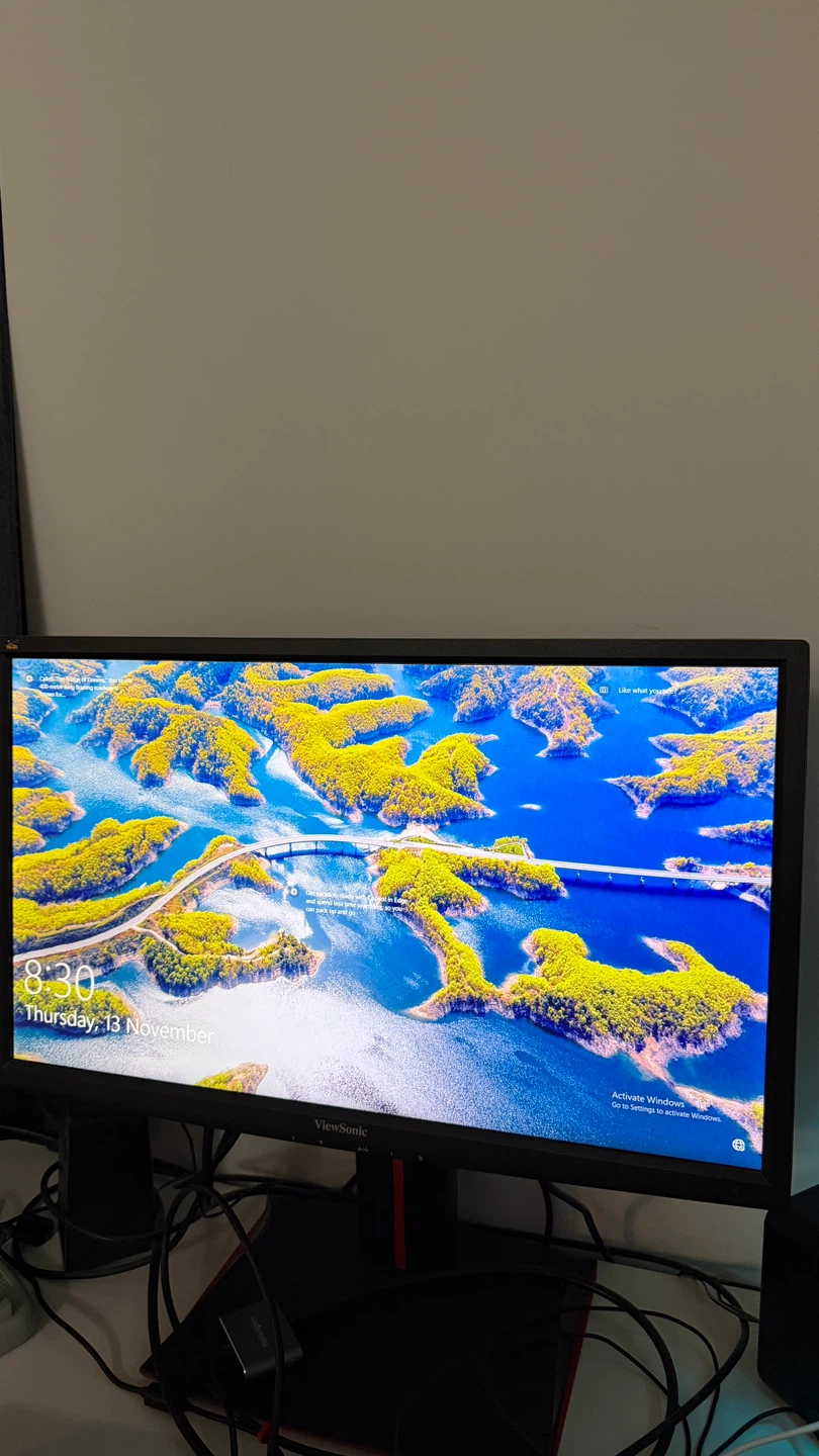 ViewSonic XG2401 24” Full HD Gaming Monitor – Excellent - photo 2
