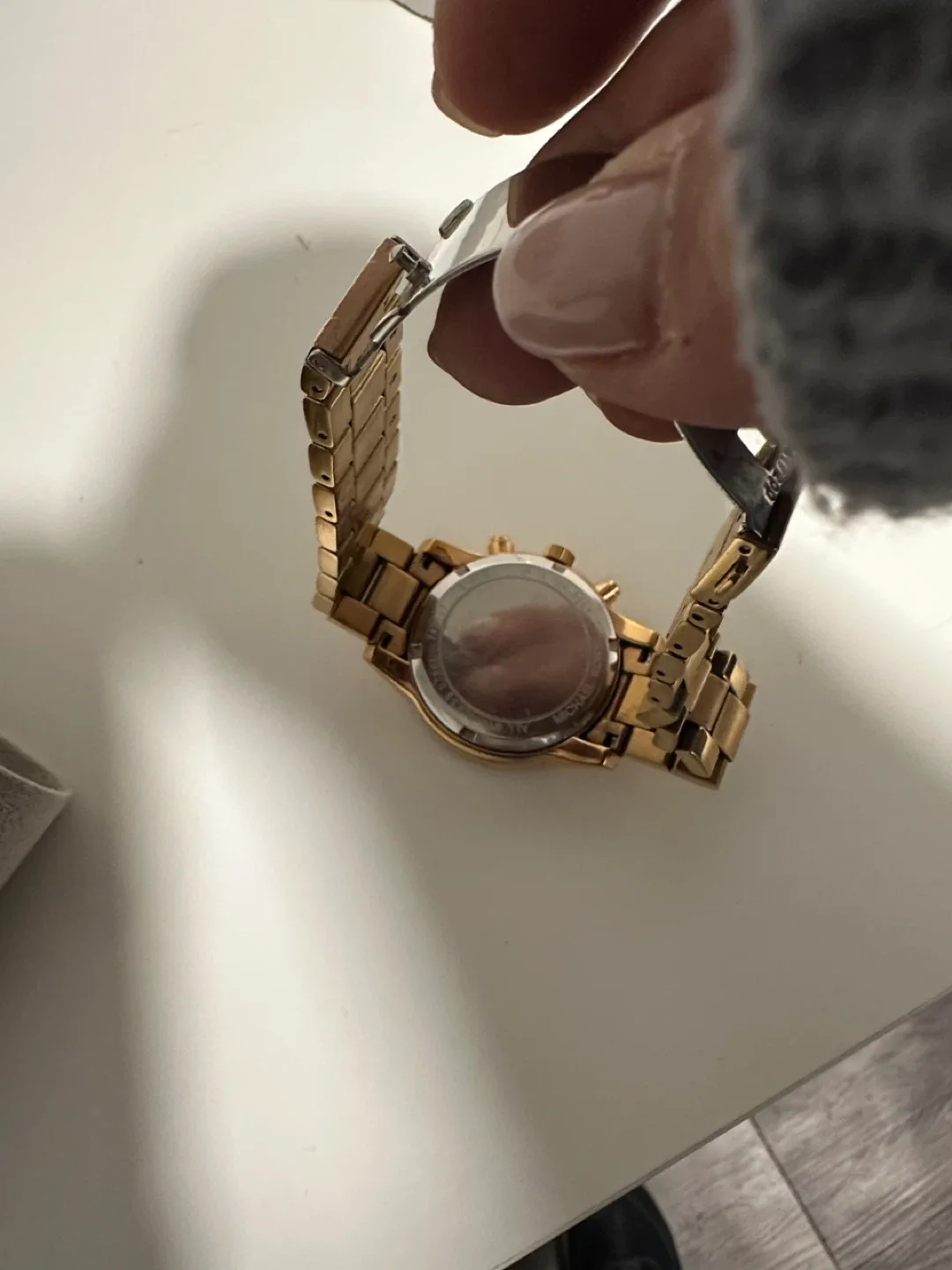 Michael Kors Rose Gold Women's Watch image indicator(4)