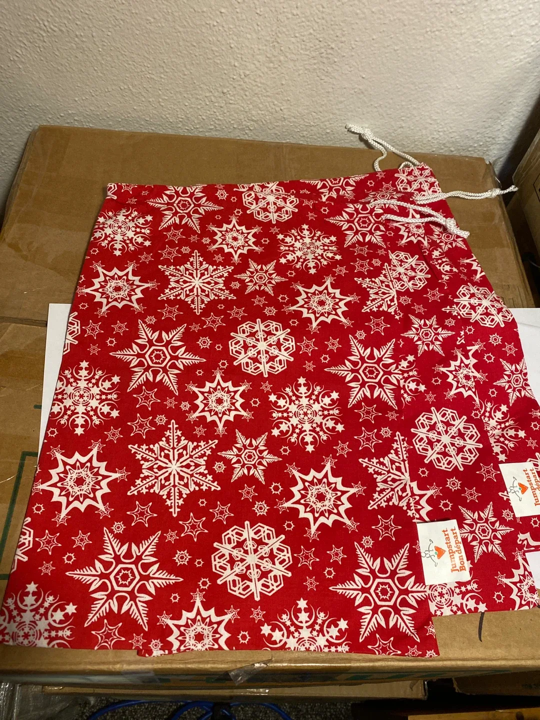 Red Snowflake Drawstring Gift Bags