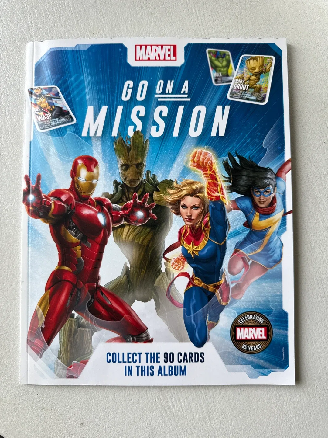 Brand New Complete Marvel Go On A Mission Card Album image indicator(2)