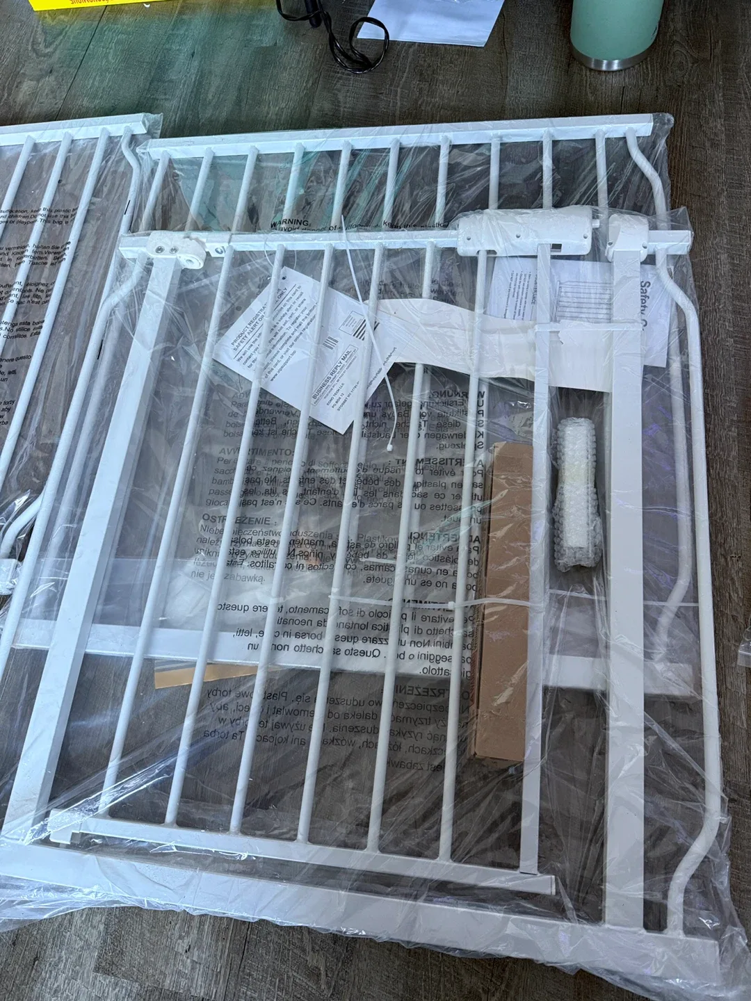 Baby Gate - Dual Swinging Doors image indicator(9)