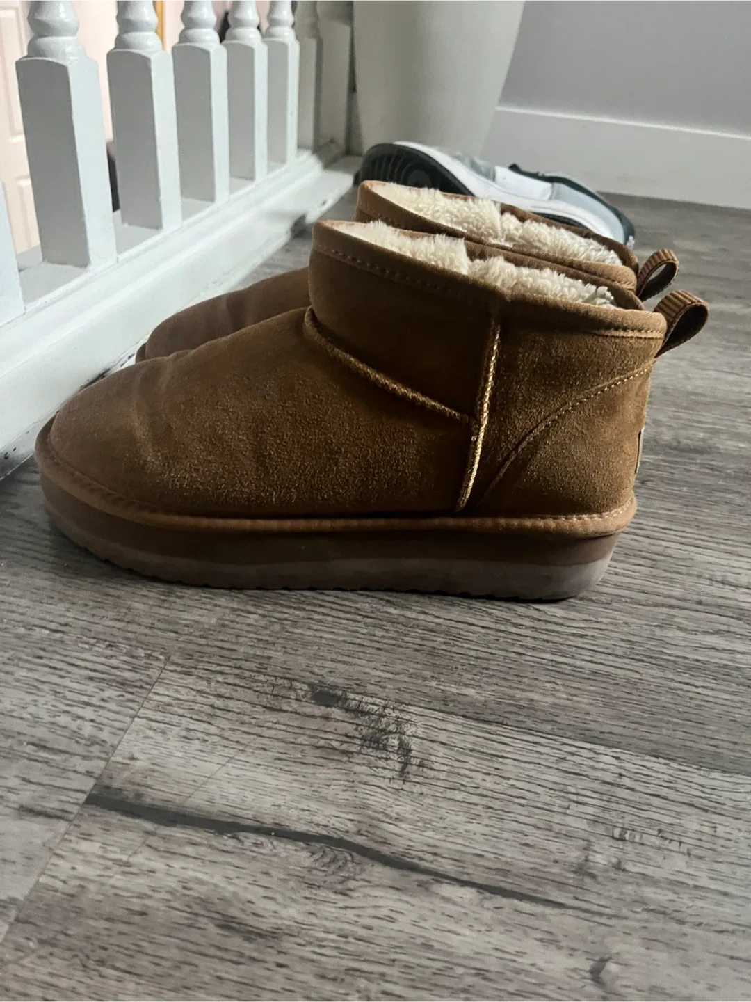 Crown Vintage Brown Suede Boots image indicator(2)