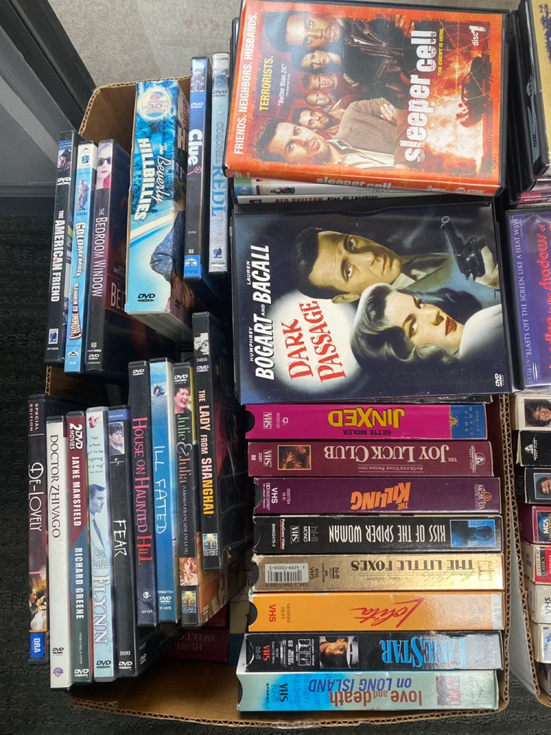 VHS Tapes 153 & DVD 47 - Variety of Titles image indicator(6)