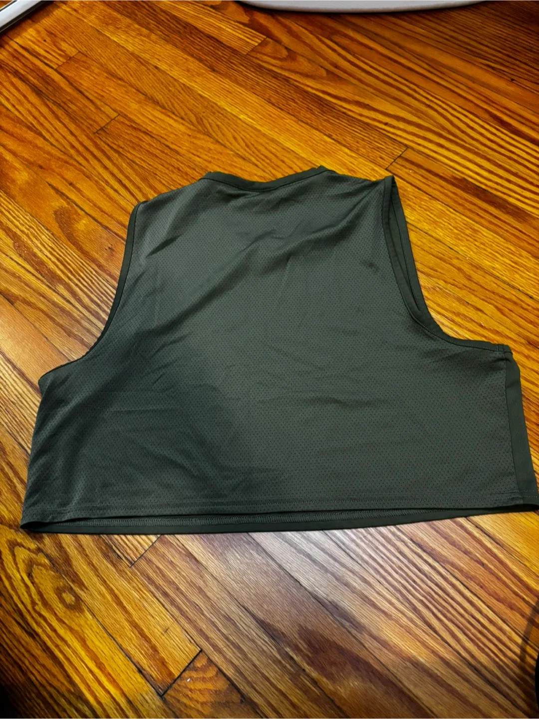 Gymshark Olive Green Cropped Tank - Size S image indicator(3)