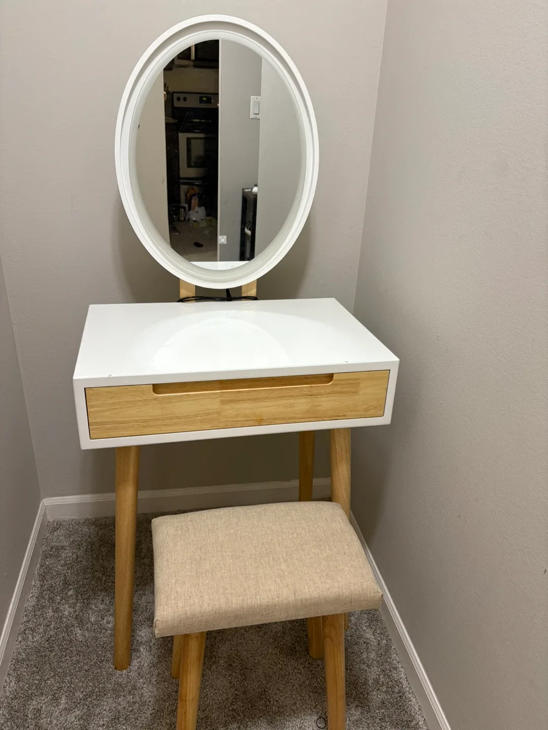 YOURLITE Makeup Vanity Table image indicator(2)