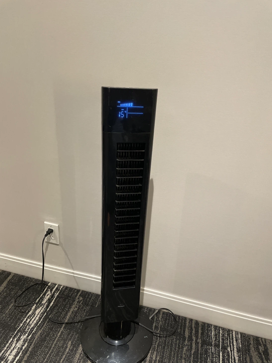 NOMA Motor Tower Fan - photo 2