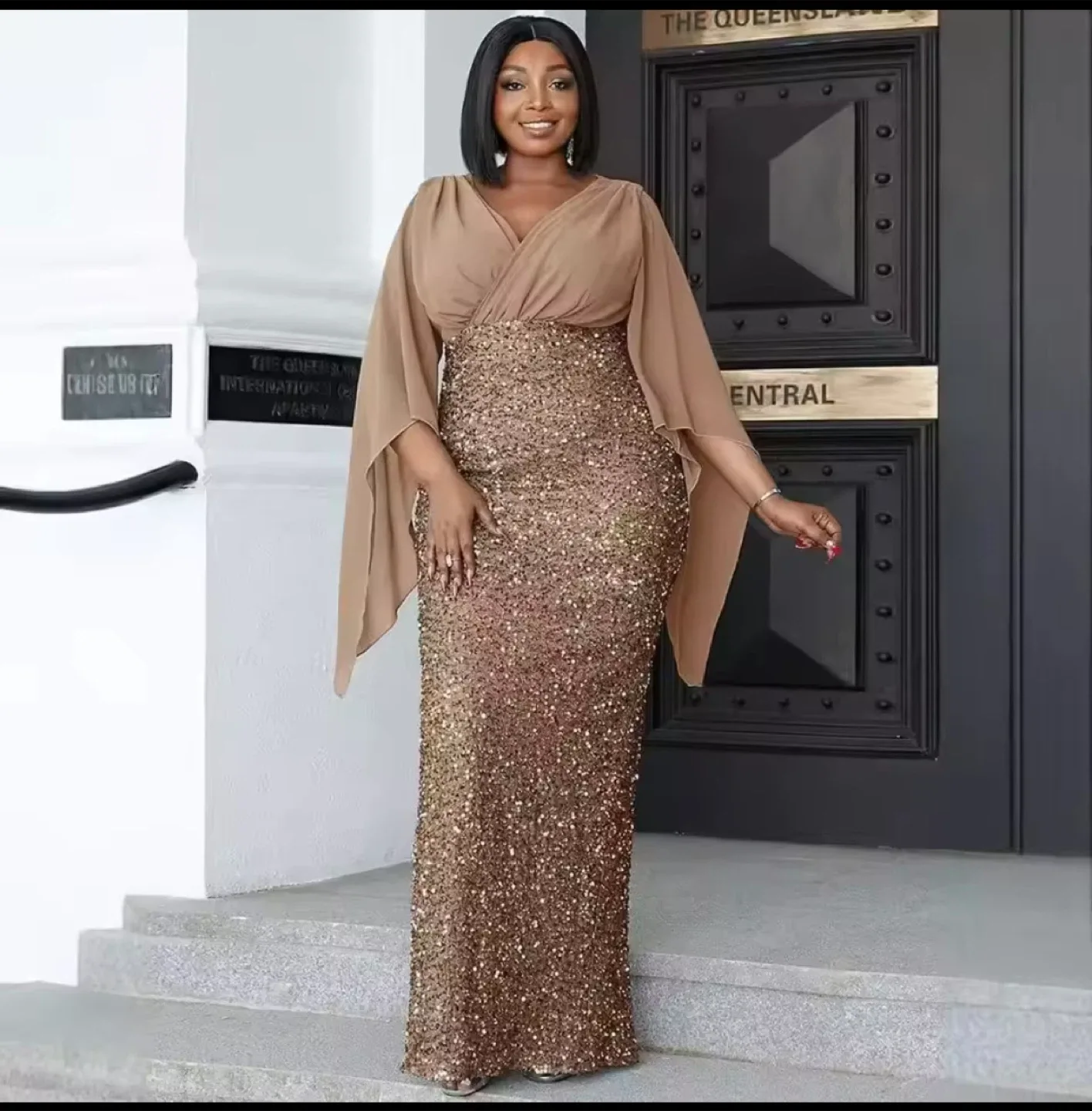 Beautiful Sequins Strachey Party Dresses Brand New on Sale Now