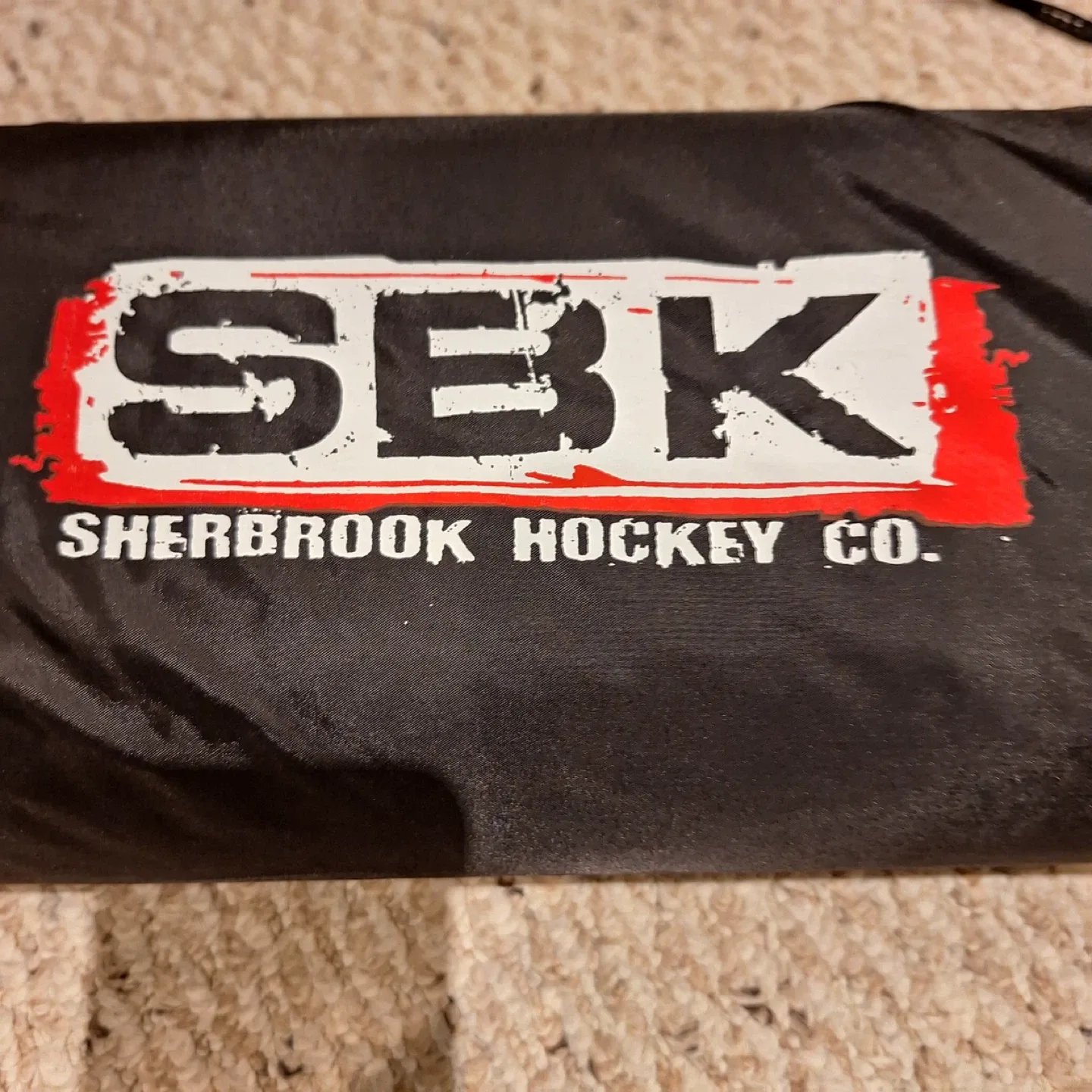 SBK Sherbrook Hockey Co. Shooting Pad image indicator(6)