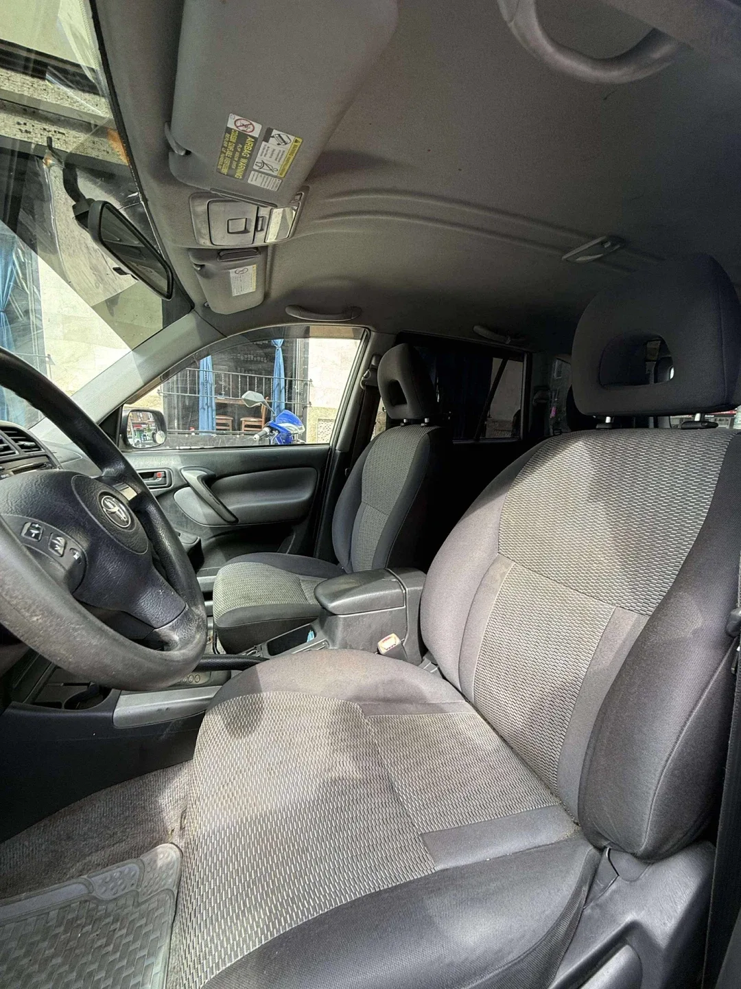 2004 Toyota RAV4 sport utility 4WD-114 k miles image indicator(8)