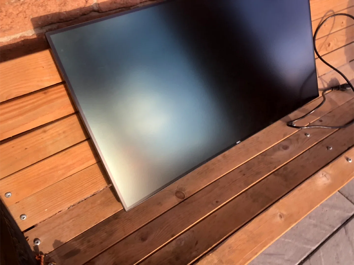 Dell U3219Q 32-inch Flat Panel Monitor image indicator(5)