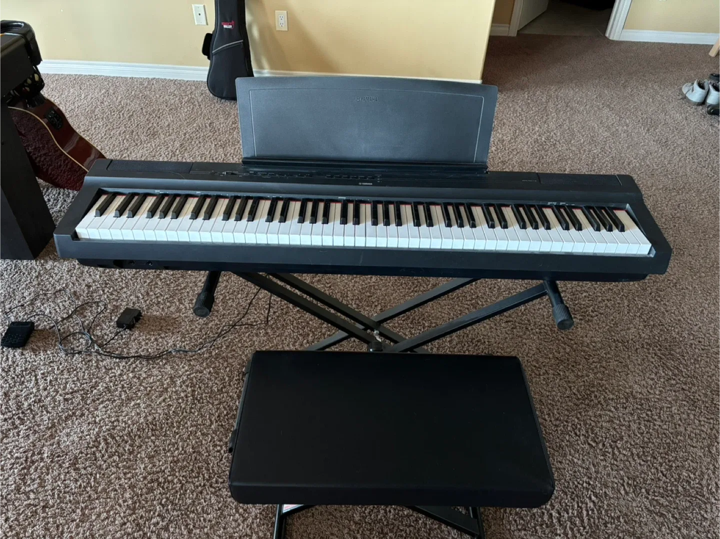 Yamaha P-125 Digital Piano with Stand & Bench image indicator(2)