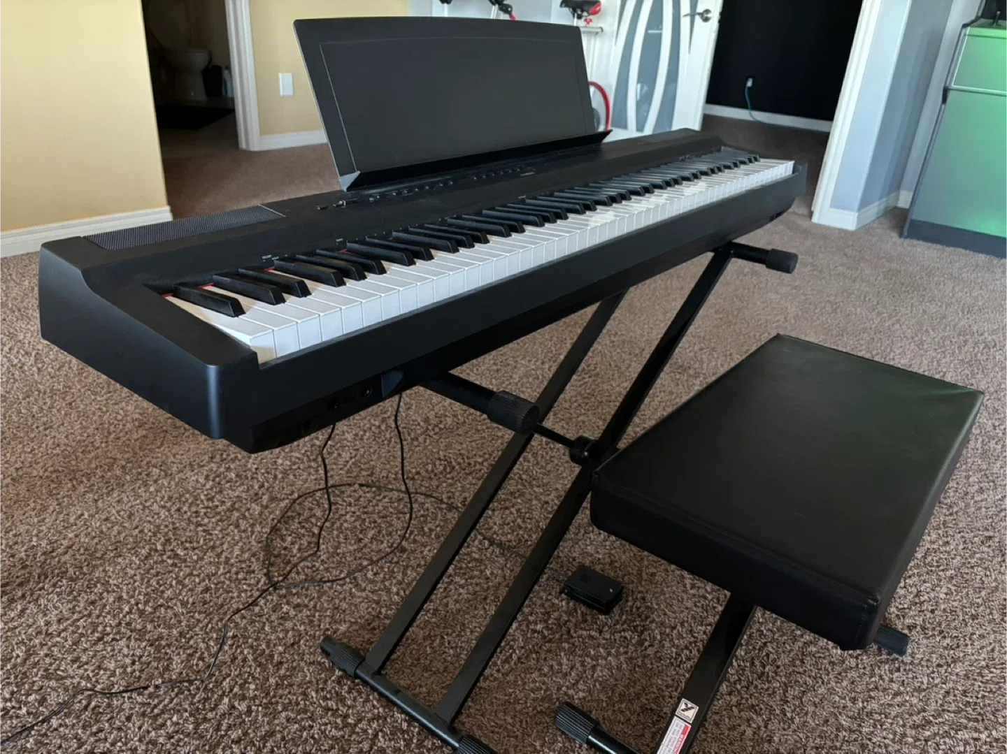 Yamaha P-125 Digital Piano with Stand & Bench image indicator(5)
