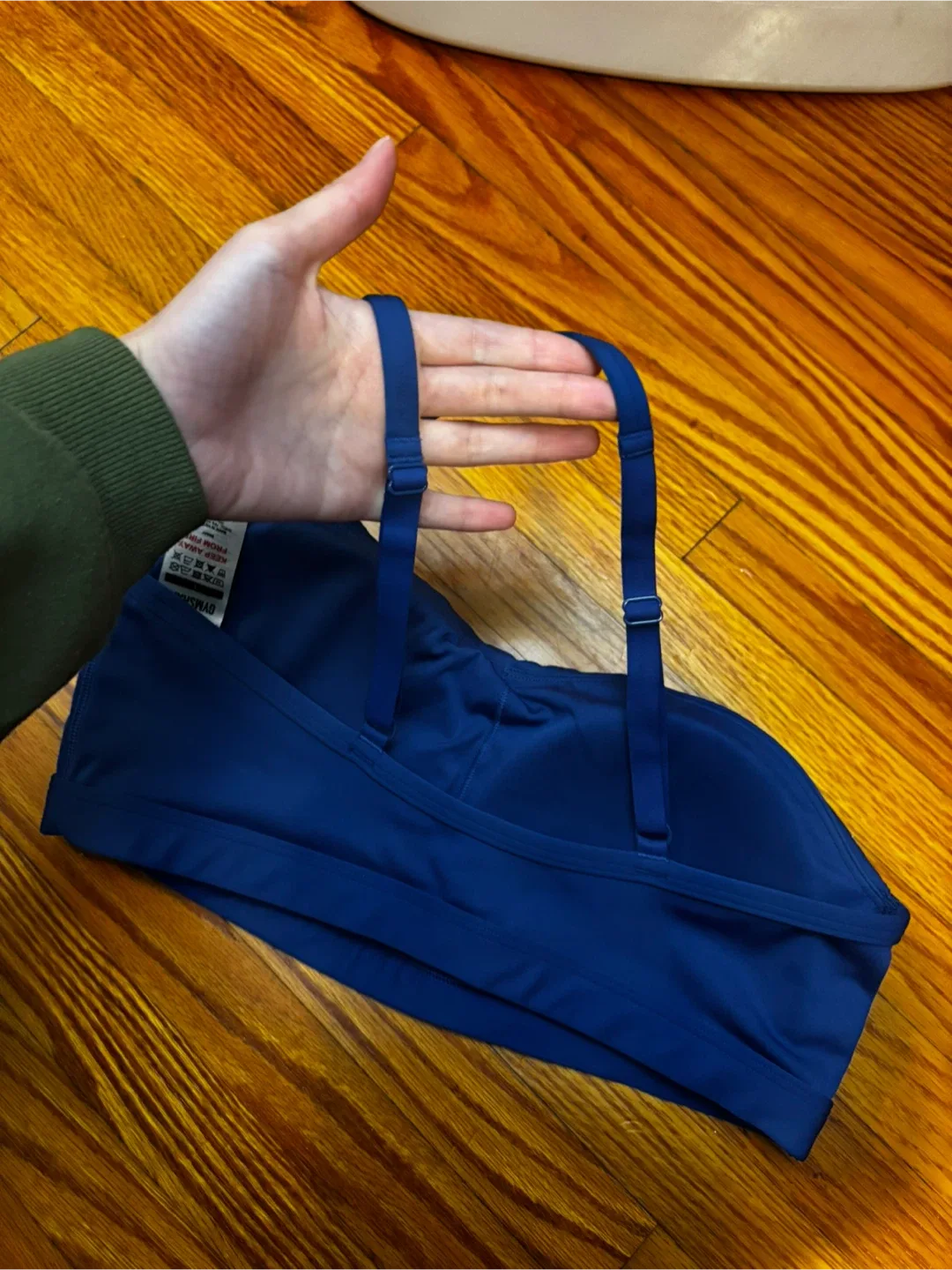 Gymshark Sports Bra - Size L image indicator(2)