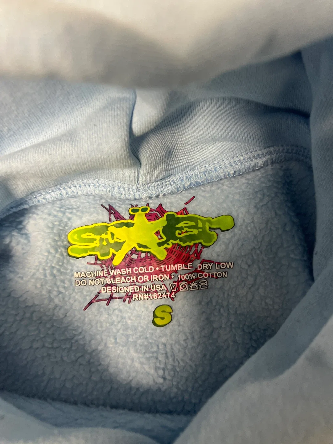 rhinestone spider hoodie image indicator(2)