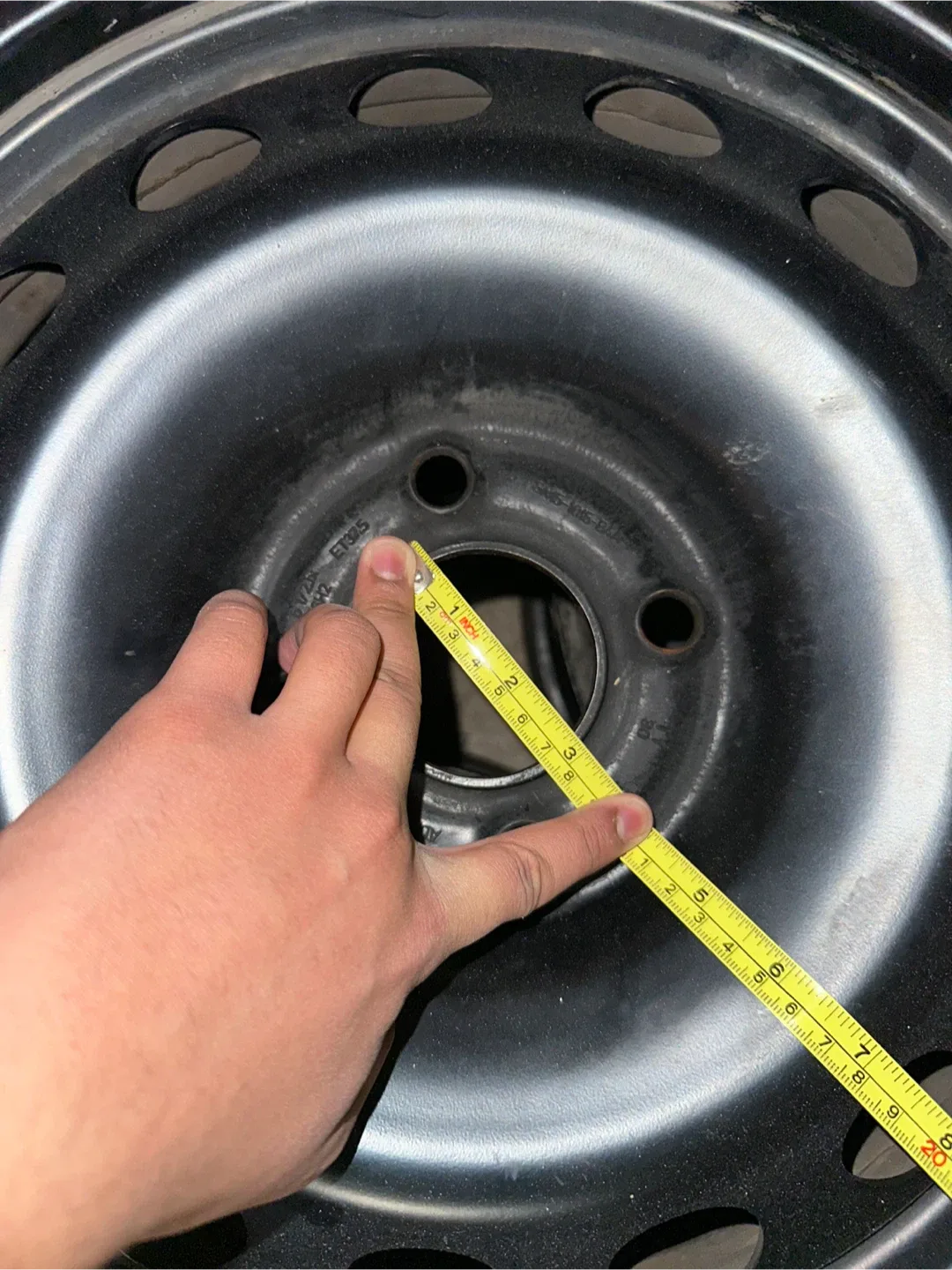 🛞 16” Steel Rims – 4x100 Bolt Pattern – Excellent Condition image indicator(5)