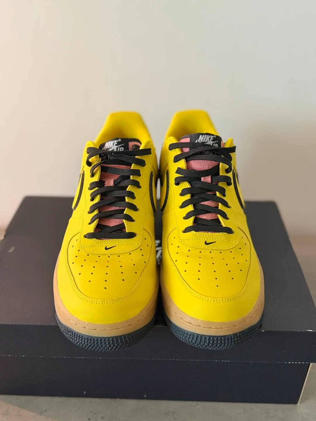Coach Sling Backpack & Nike Air Force 1 Yellow image indicator(5)
