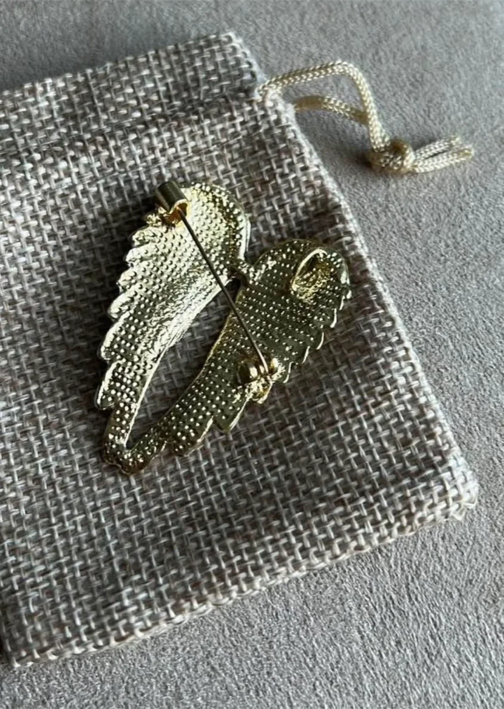 Angel Wing Brooch Pin image indicator(2)