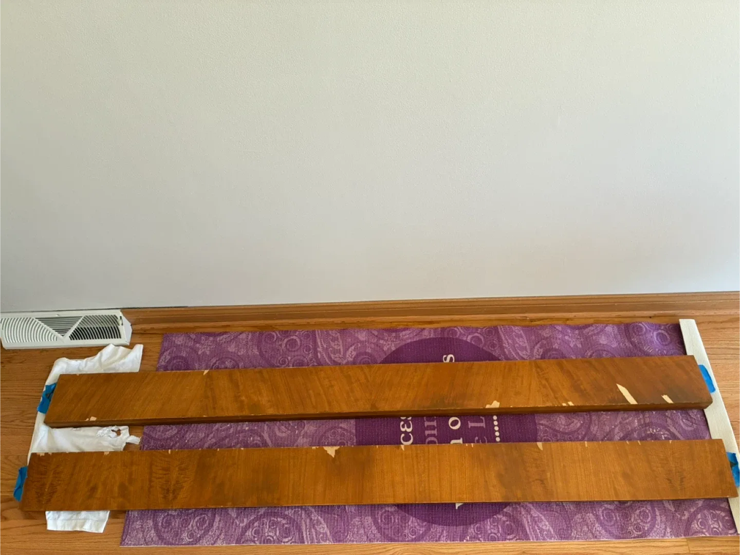 Antique Wooden Full Bed Frame - MUST PICK UP. image indicator(4)