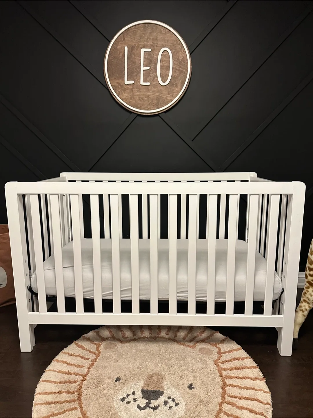 Colby 4-in-1 Low-Profile Convertible Crib image indicator(9)