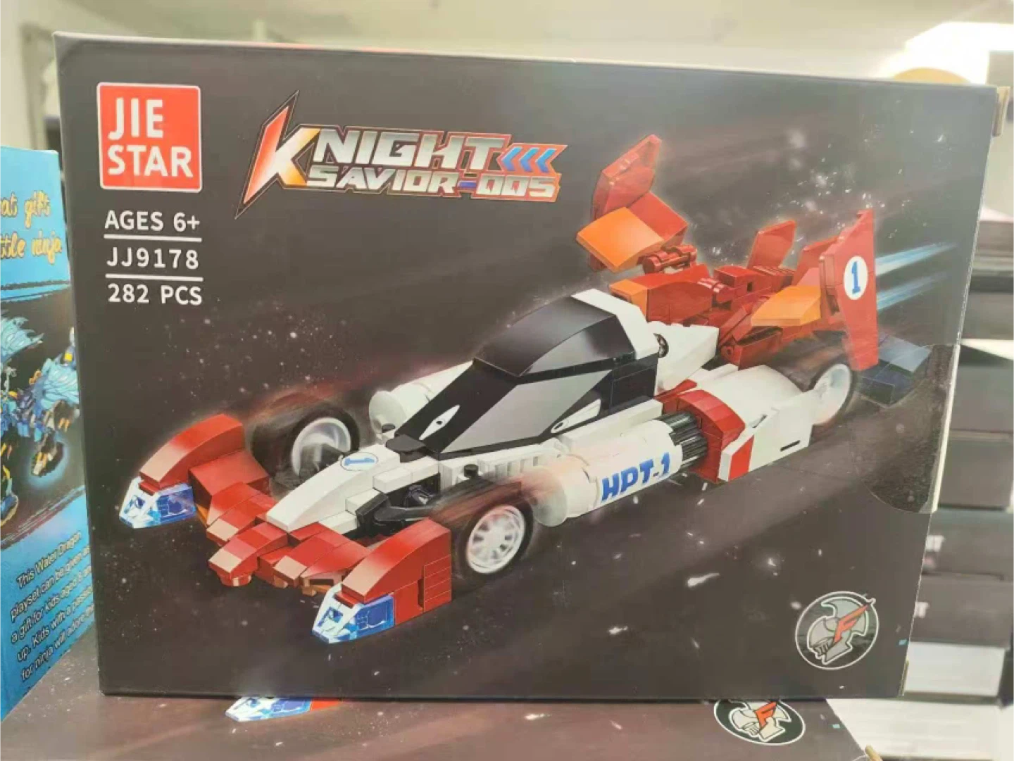 Brand New JIE STAR Knight Savior 005 Building Set, Ages 6+