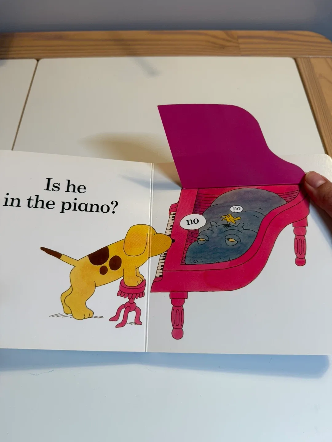 6 Classic Children’s Board Book Bundle in Great Conditions image indicator(2)