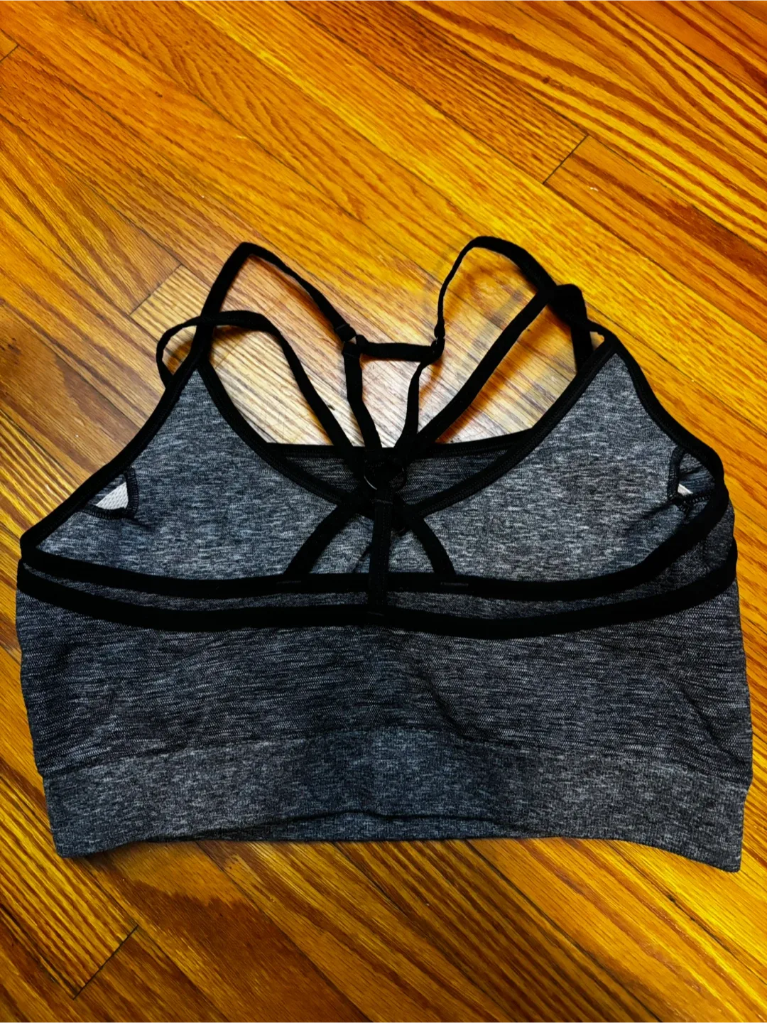 Gymshark Grey Sports Bra - Size L image indicator(2)