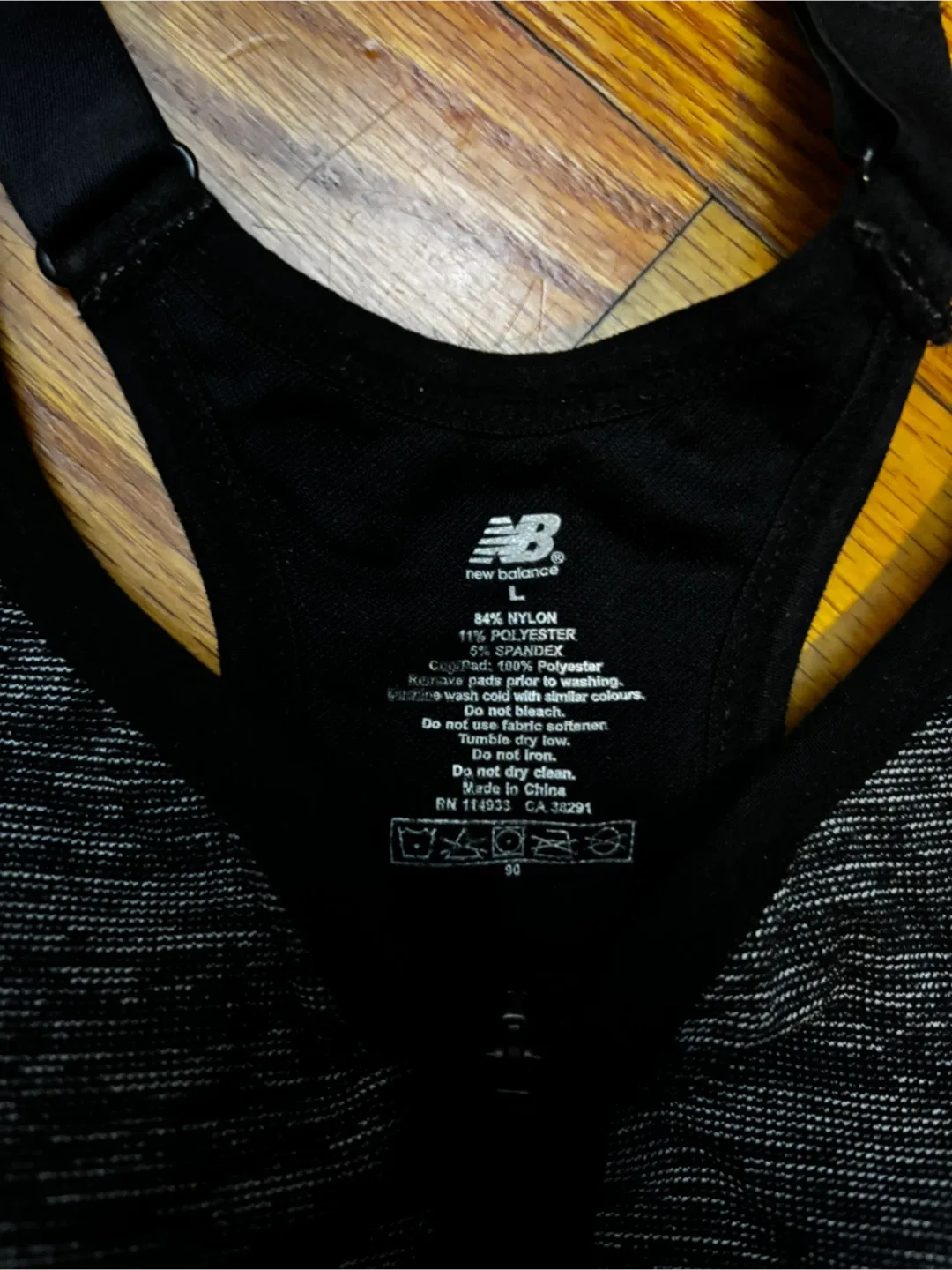 New Balance Sports Bra - Size L image indicator(2)