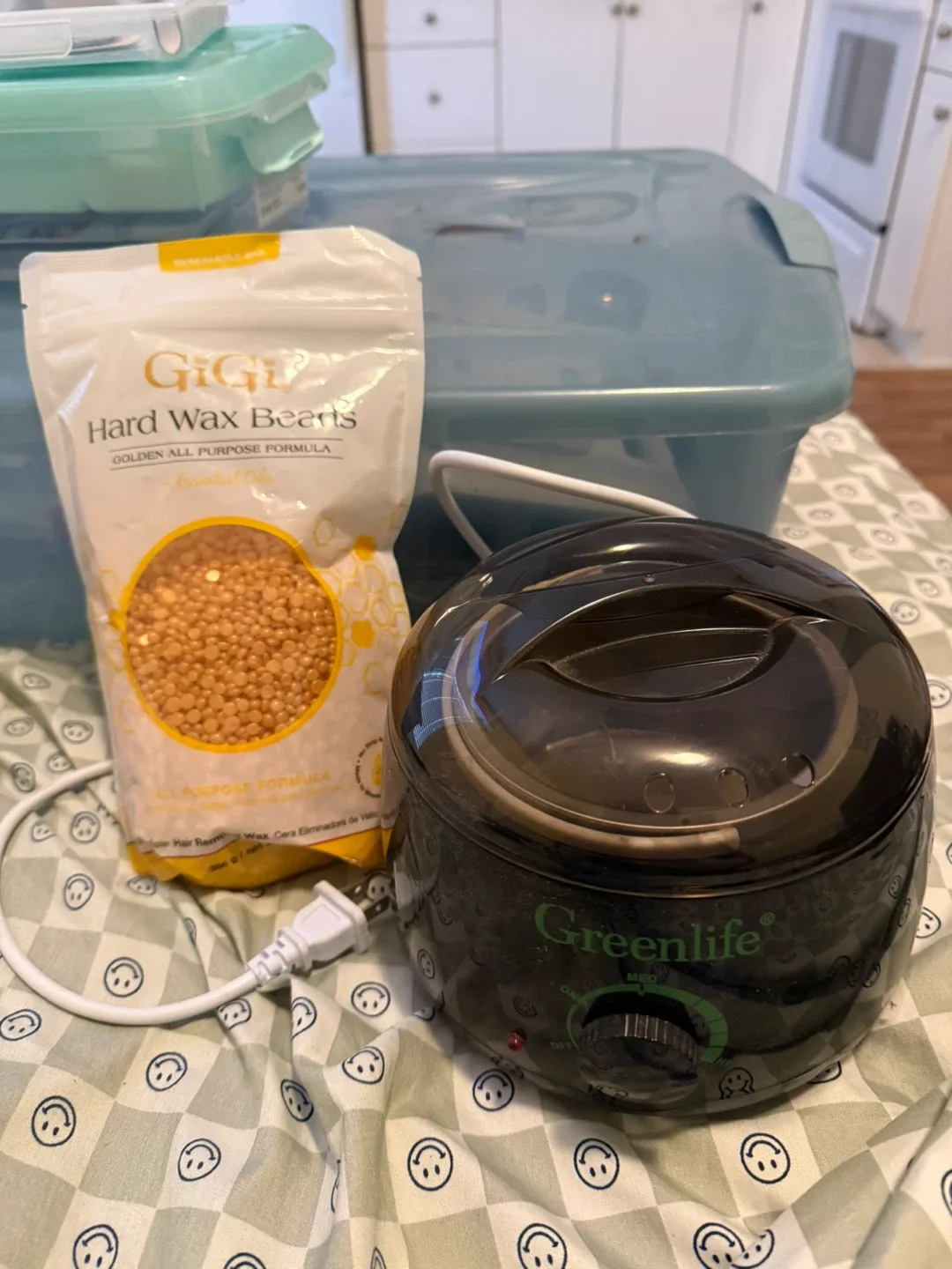 GiGi Hard Wax Beads & Greenlife Wax Warmer