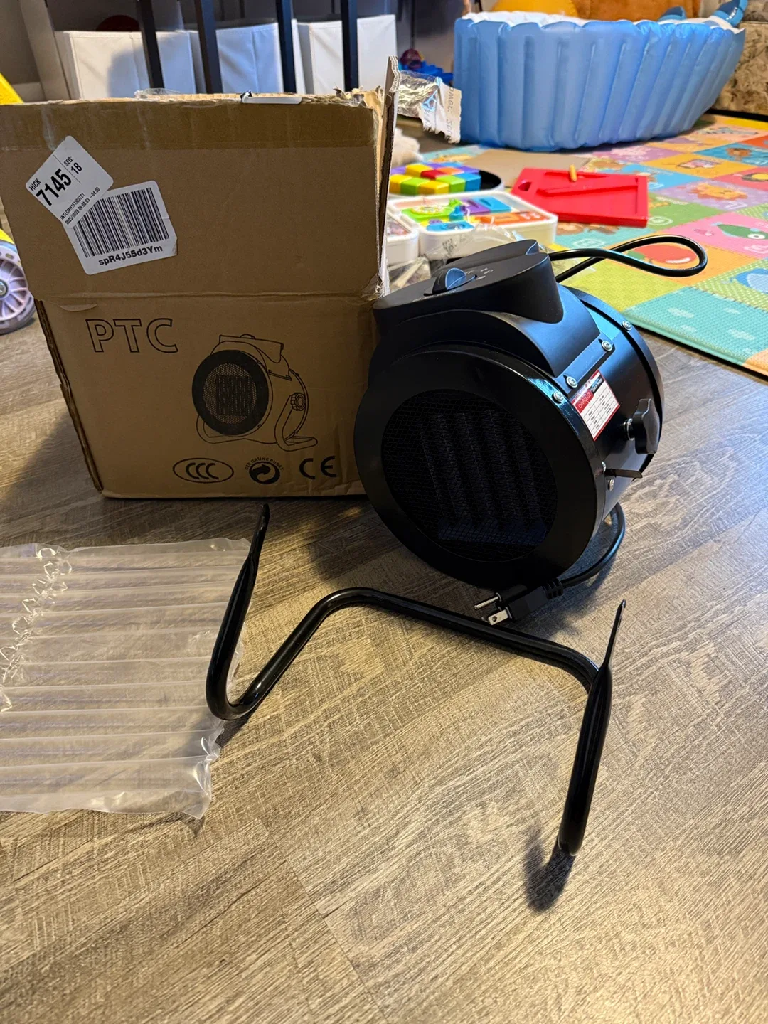 CHVEGLUZ Space Heater - PTC Ceramic Heater image indicator(10)