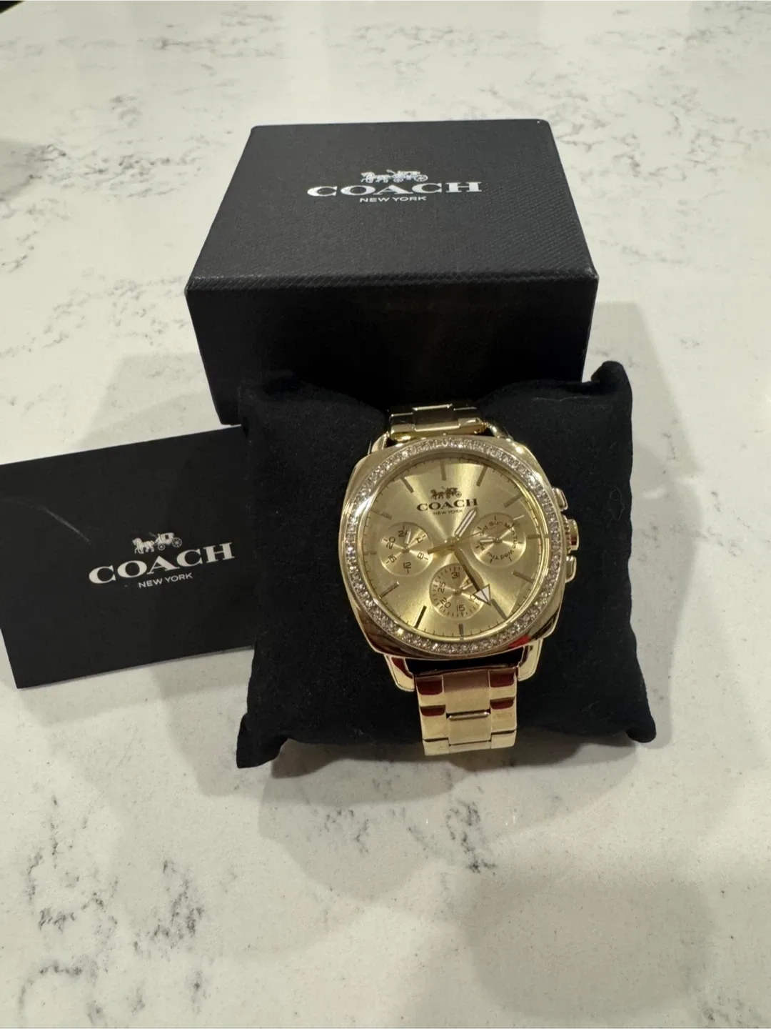 Coach Gold Women's Watch image indicator(3)