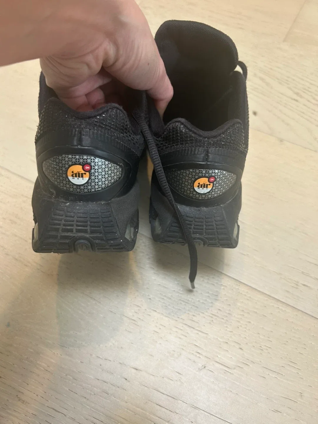 Nike Air Max Shoes - Black image indicator(3)