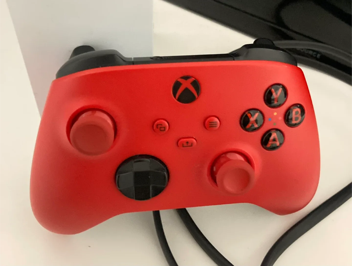 Xbox Series S Console & Red Controller (512 GB) image indicator(4)