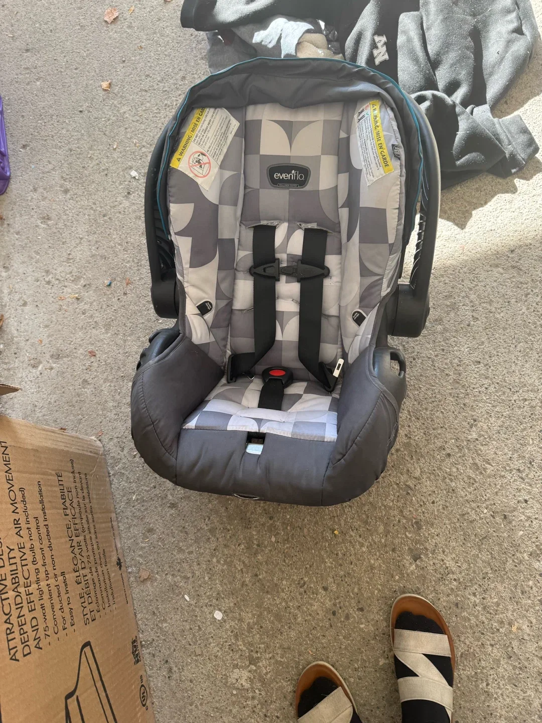 Evenflo Infant Car Seat