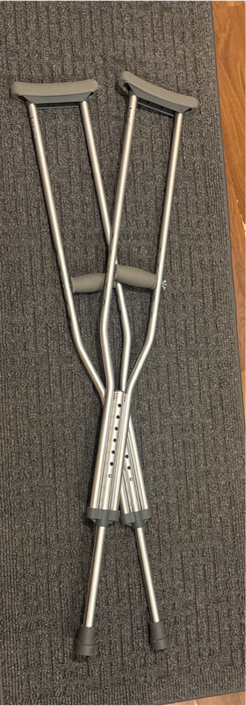 Adjustable Aluminum Crutches