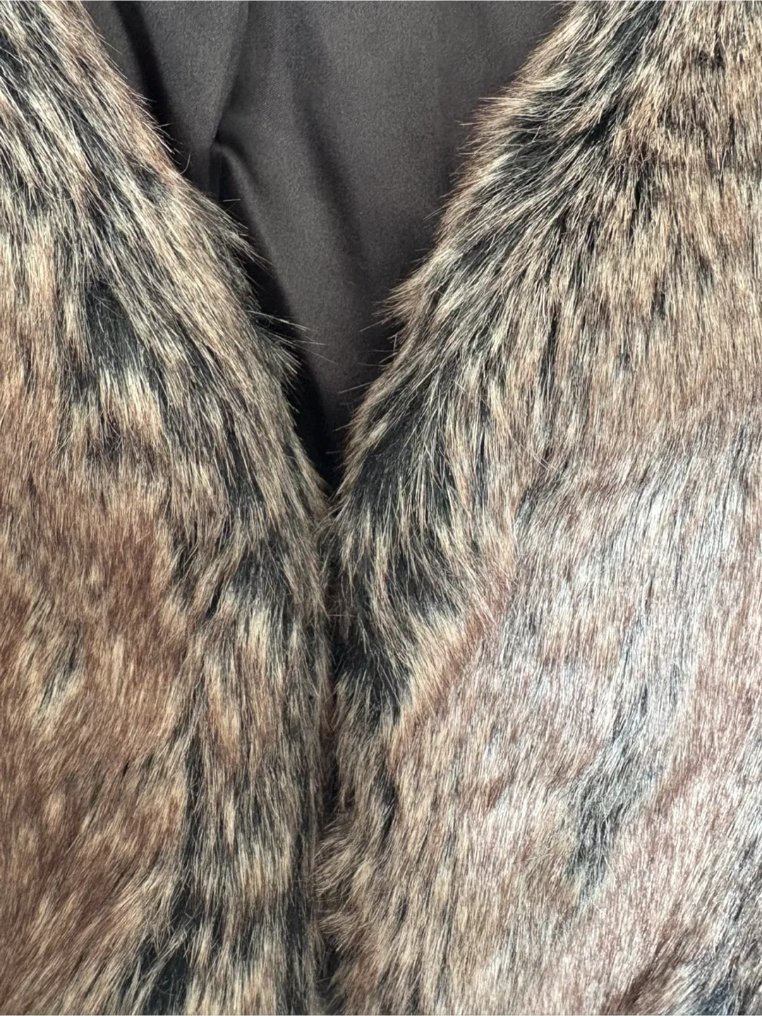 Dex Faux Fur Vest Size S/P image indicator(4)
