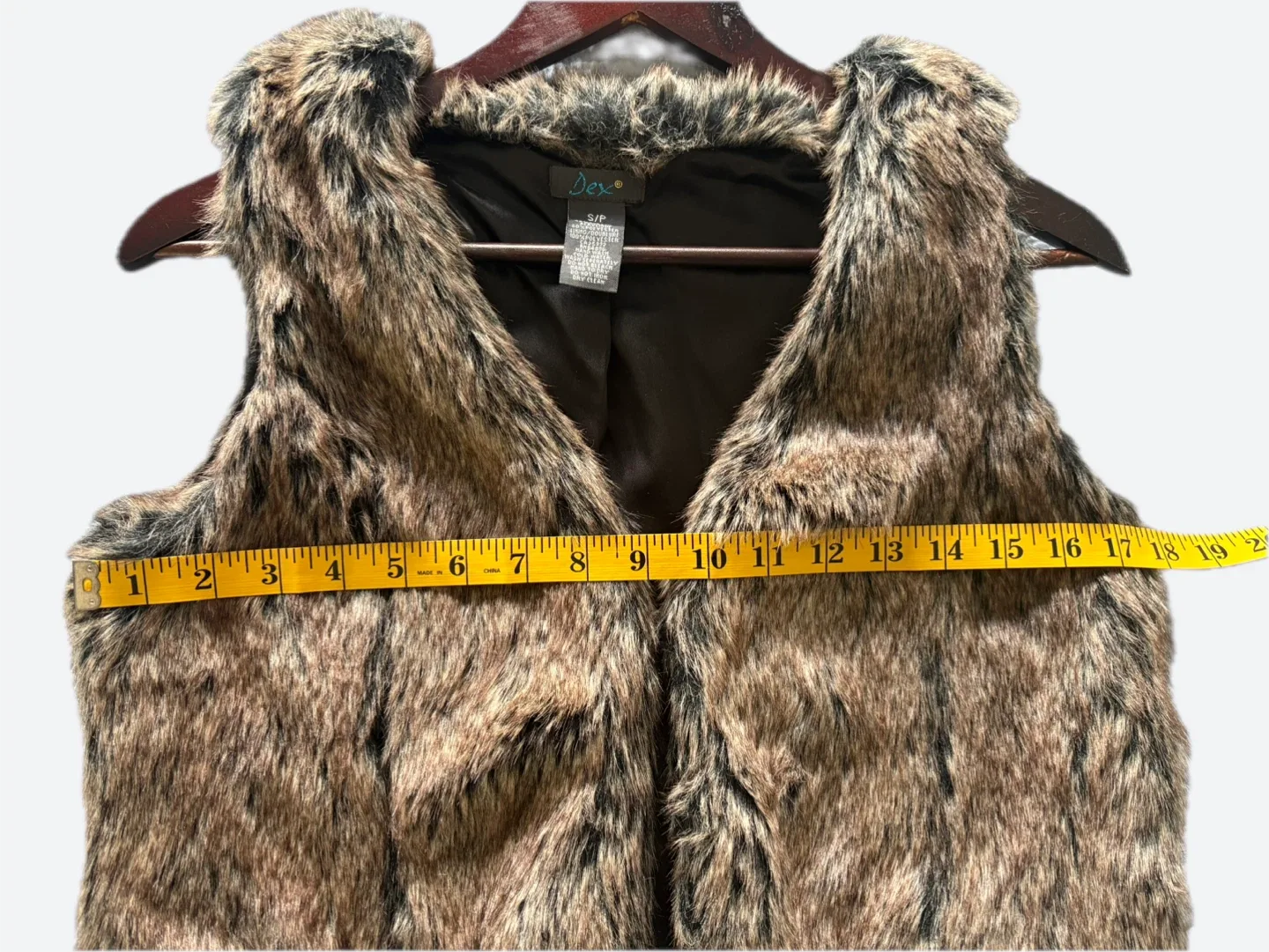 Dex Faux Fur Vest Size S/P image indicator(5)