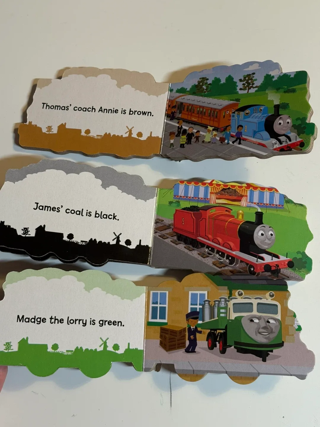 6 Thomas & Friends Board Books Set image indicator(2)