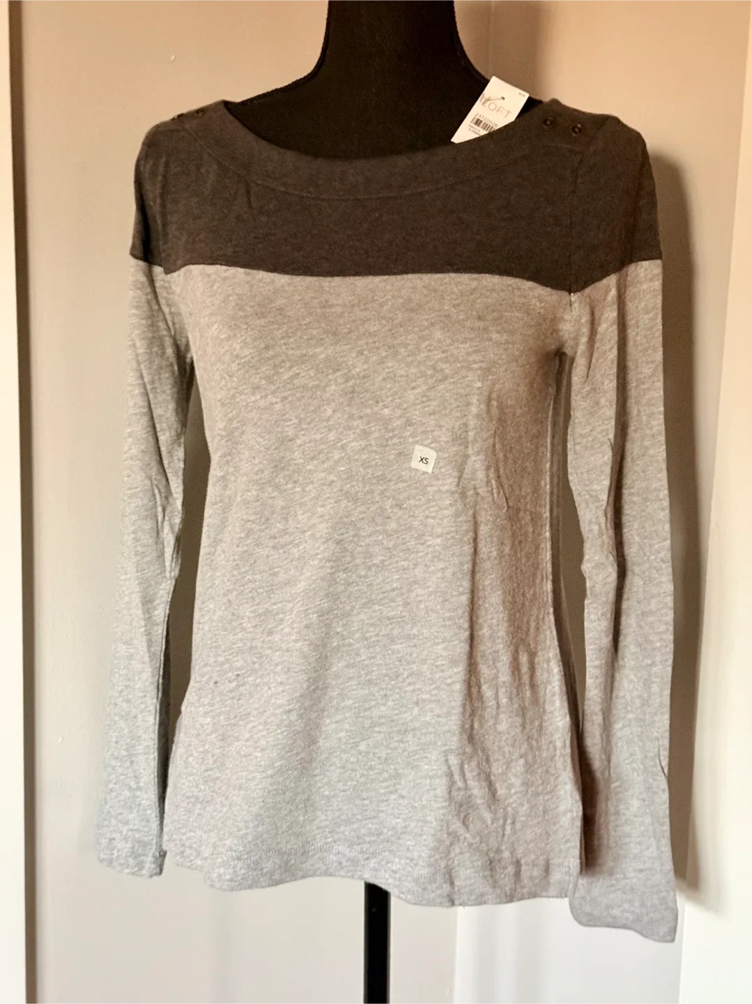 LOFT Color Block Long Sleeve Top - XS