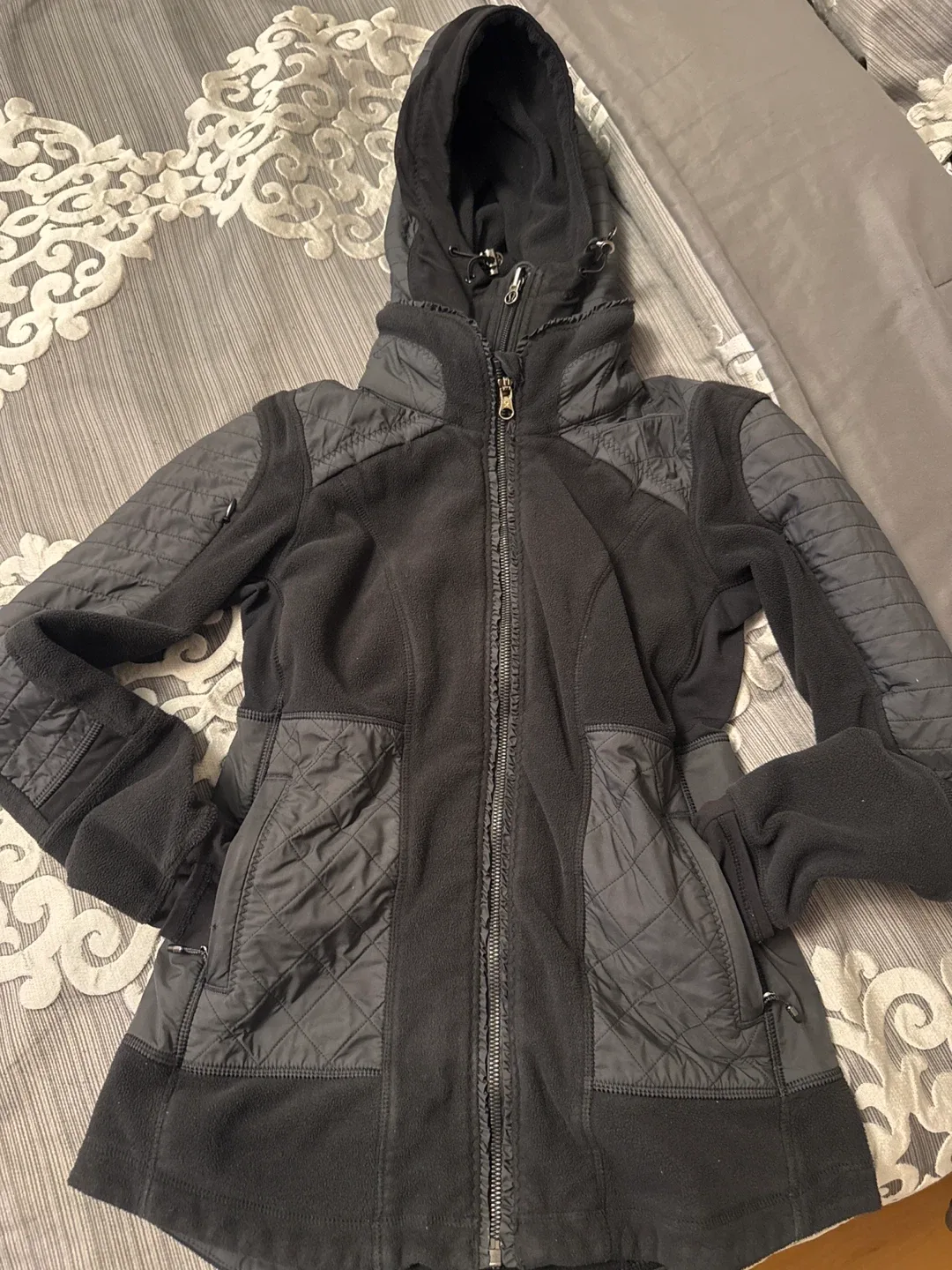 Lululemon Black Fleece Jacket