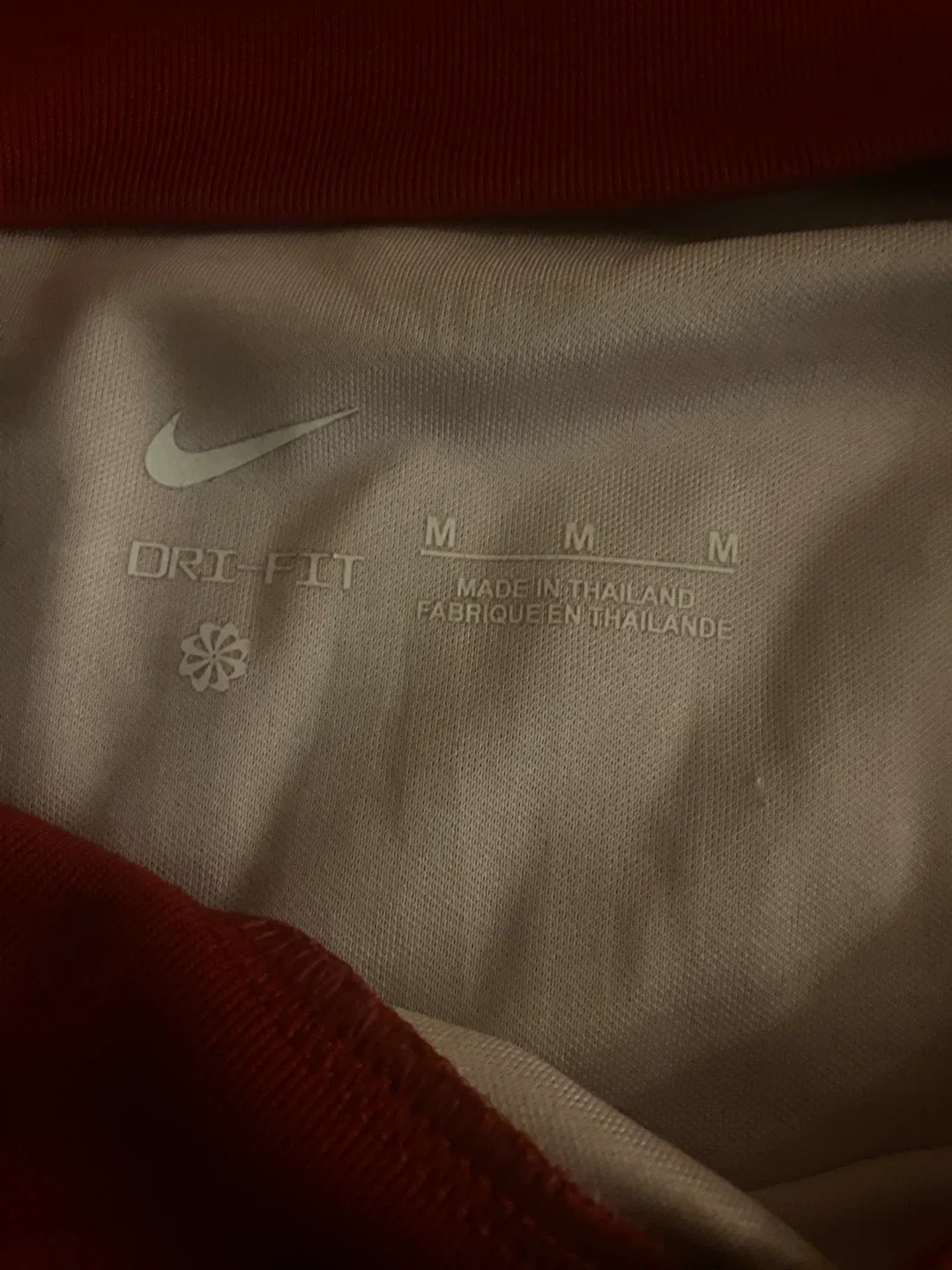 *GIVE OFFERS Nike Dri-FIT Ronaldo #7 Portugal Jersey - Size M image indicator(4)