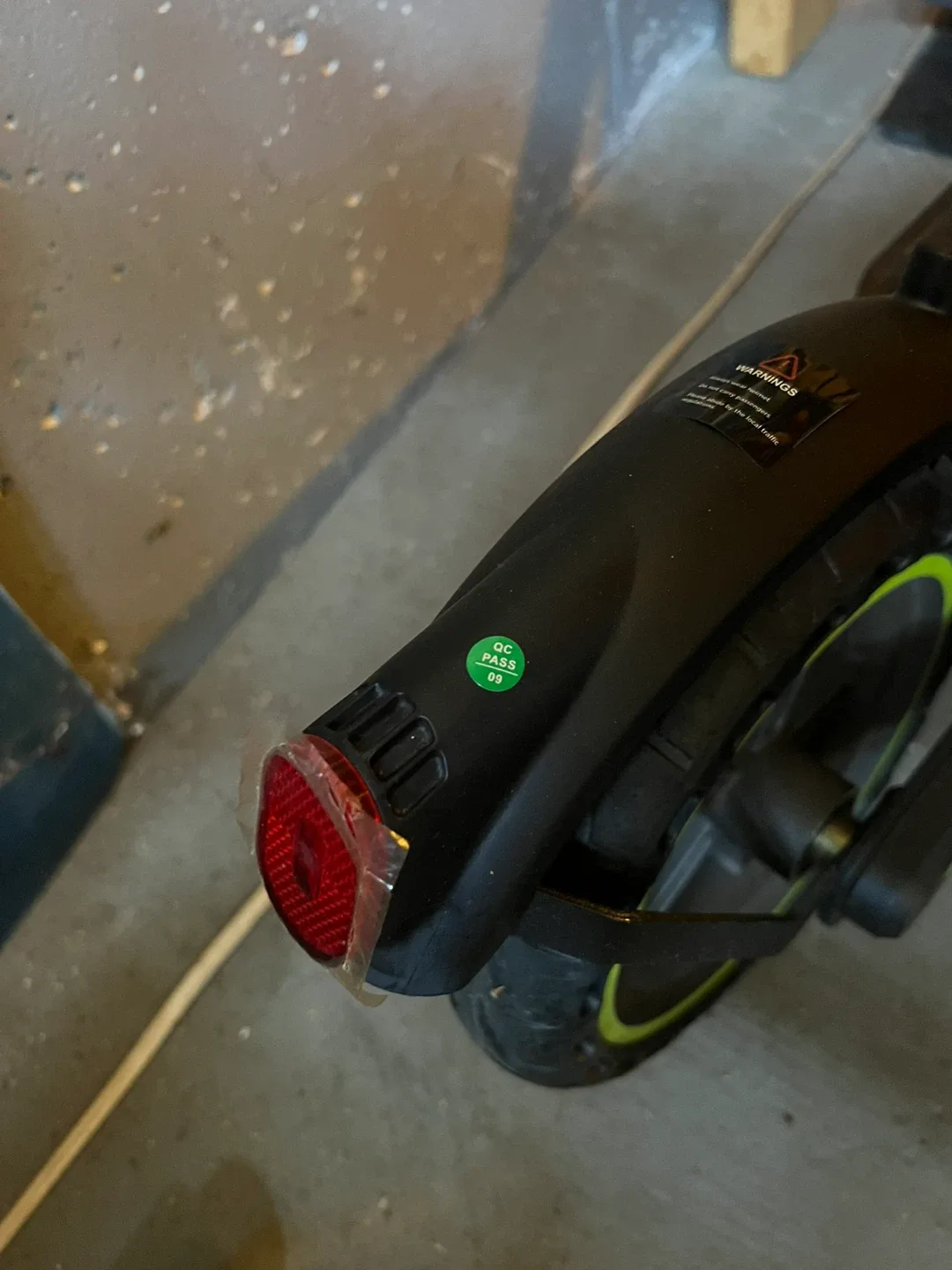 Inuwheel S9 Pro Electric Scooter