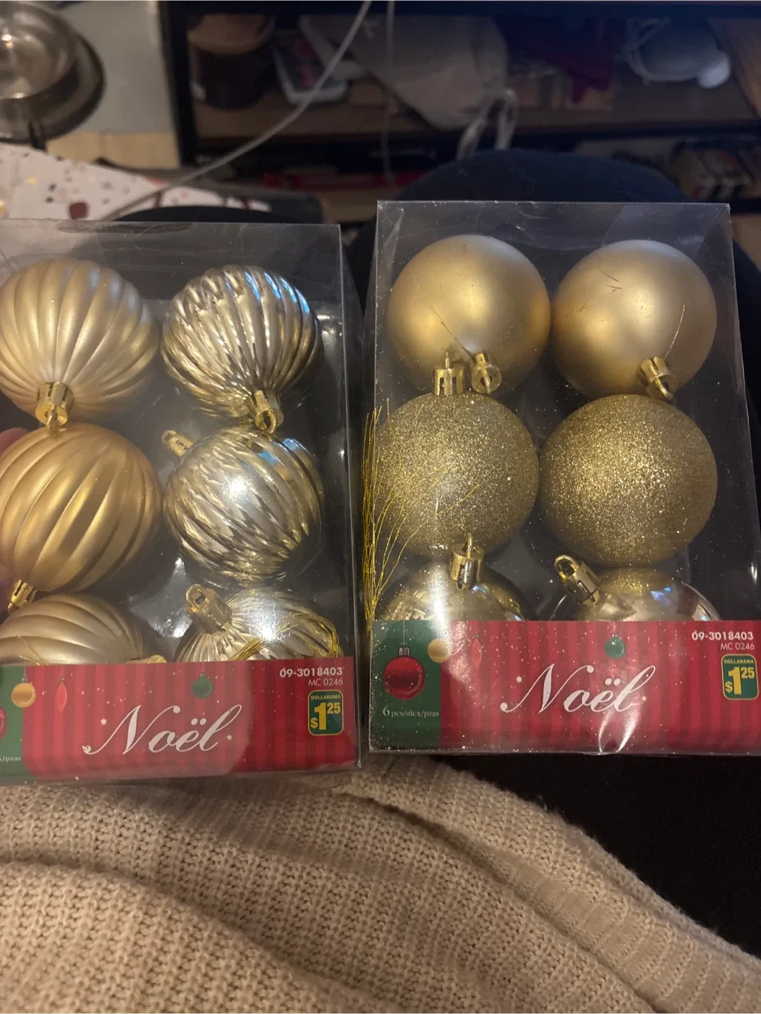 Noël Gold Christmas Ornaments (2 packs - 12 pieces in total)