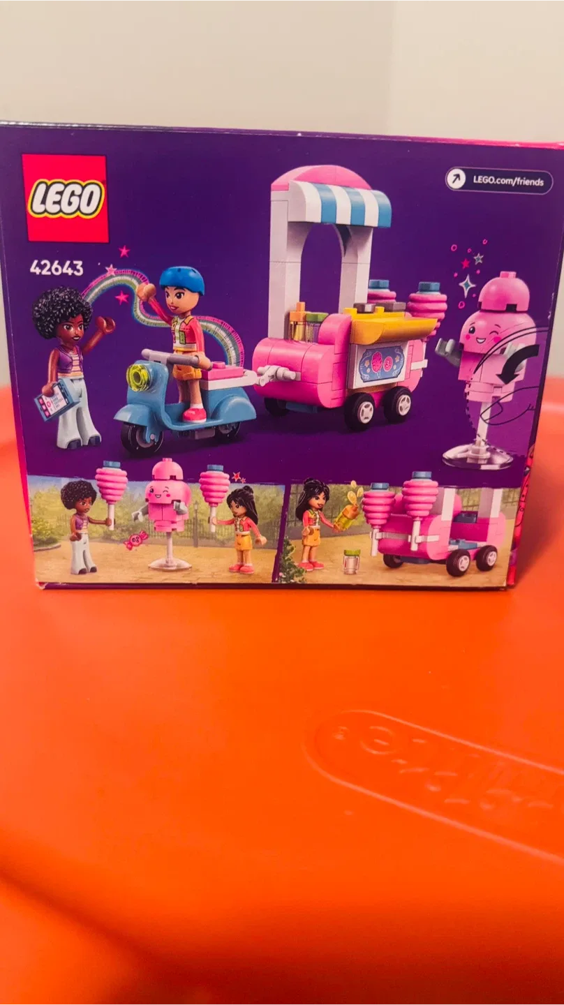 LEGO Friends Puppy Playground & Smoothie Cart