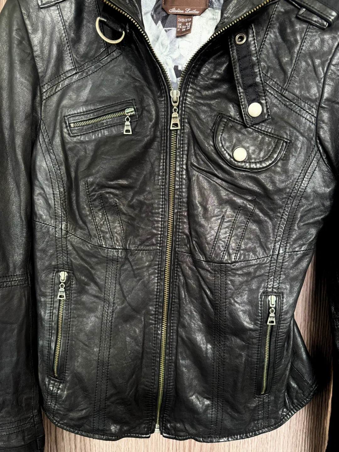 Danier Italian Leather Jacket - Size 2XS/2TP image indicator(4)